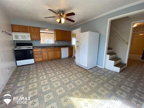 13555 Webster Rd, Bath, MI 48808 photo 4