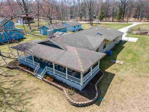 2632 W River Dr, Gladwin, MI 48624 photo 3