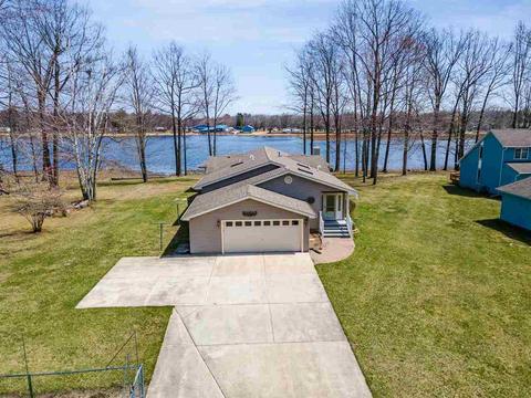 2632 W River Dr, Gladwin, MI 48624 photo 2