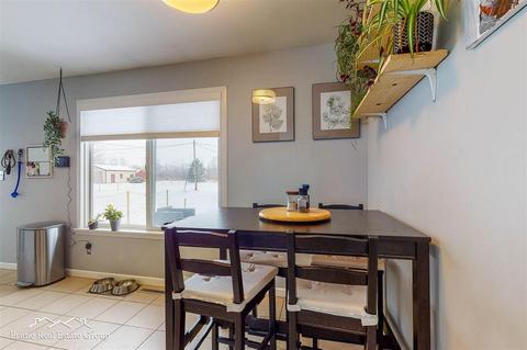 7221 Nichols, Flushing, MI 48433 photo 8