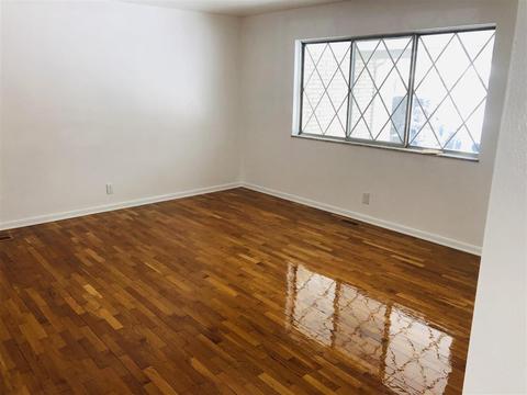 1020 Springview, Flushing, MI 48433 photo 10