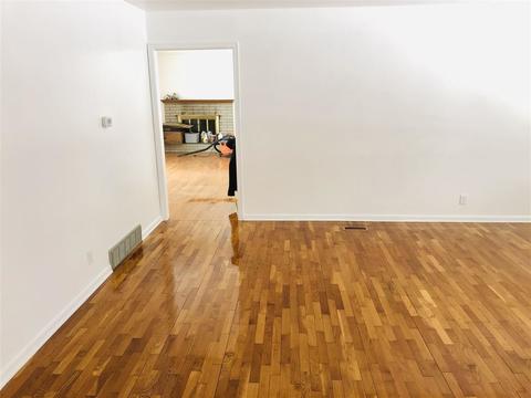 1020 Springview, Flushing, MI 48433 photo 9