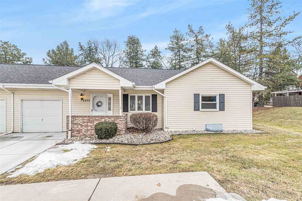 3272 Pine Villa Ct, Grand Blanc, MI 48439 17 Photos Movoto