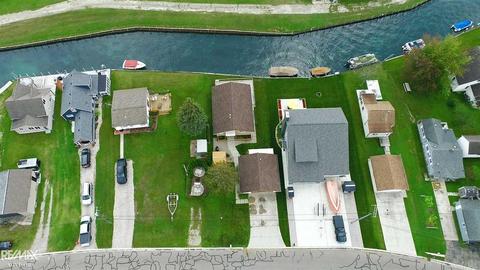 10081 St John Dr, Algonac, MI 48001 photo 34