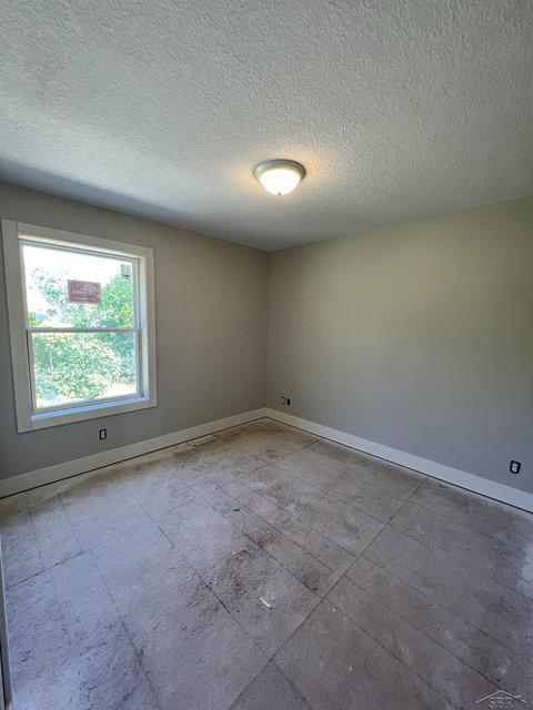11696 Eagle Forest Dr, Freeland, MI 48623 photo 21