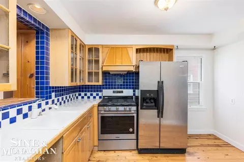 853 Neff, Grosse Pointe, MI 48230 photo 7