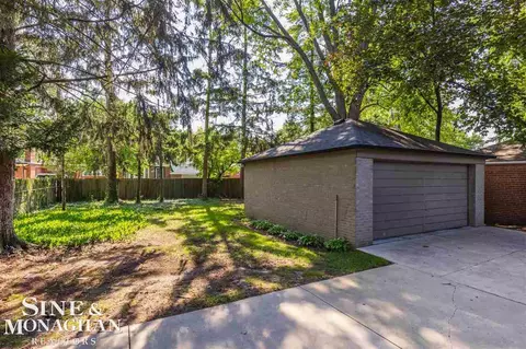 853 Neff, Grosse Pointe, MI 48230 photo 21