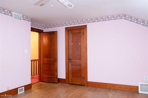 216 E Oliver, Owosso, MI 48867 photo 13