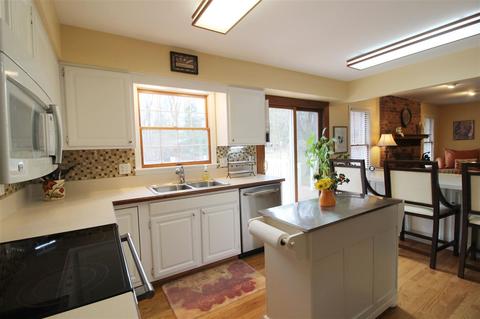 9110 Buffalo Ct, Flushing, MI 48433 photo 8