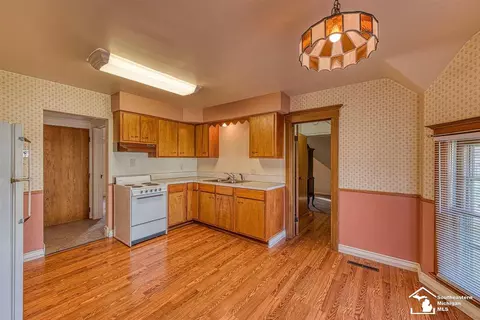 309 Monroe, Carleton, MI 48117 photo 10