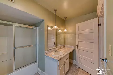 309 Monroe, Carleton, MI 48117 photo 17