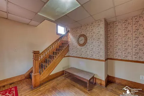 309 Monroe, Carleton, MI 48117 photo 9