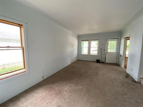220 Grout, Gladwin, MI 48624 photo 3