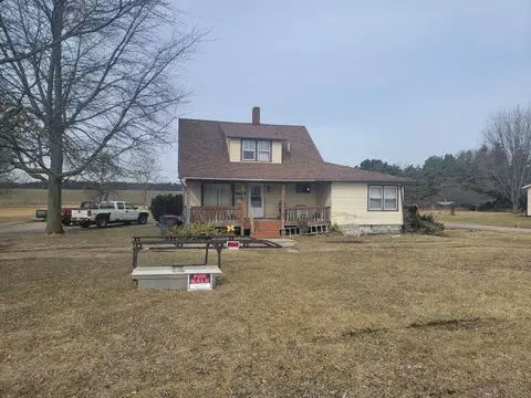 1302 S Huron, Kawkawlin, MI 48631 photo 12