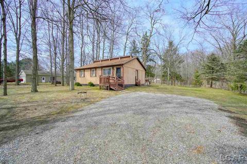 1866 Dawson Dr, Adrian, MI 49221 photo 4