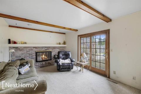 605 Cherrywood, Flushing, MI 48433 photo 5