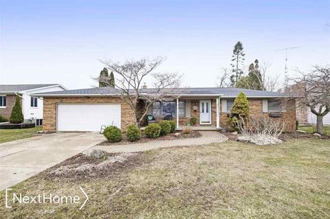 605 Cherrywood, Flushing, MI 48433 photo 1