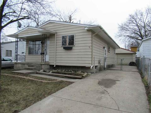 3905 Joyner, Flint, MI 48532 photo 1