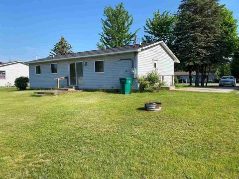 264 Parkway Ct, Gladwin, MI 48624 photo 17
