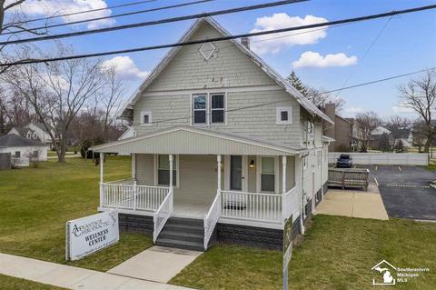 8766 Lewis, Temperance, MI 48182