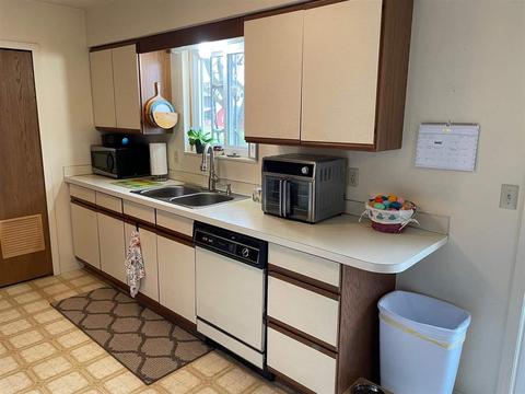 9025 Beecher Rd, Flushing, MI 48433 photo 10