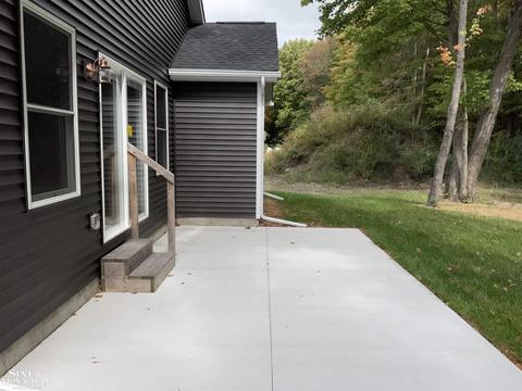 9319 Oakdale, Algonac, MI 48001 photo 4