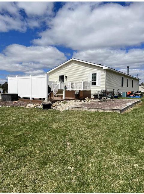 1117 S Morrish Rd, Clayton, MI 48532 photo 4