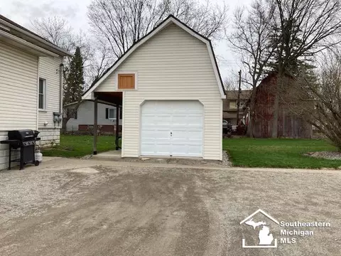 14734 Chamberlain, Flat Rock, MI 48134 photo 7