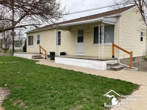 14738 Chamberlain, Flat Rock, MI 48134 photo 3