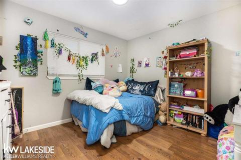 23050 Piper, Eastpointe, MI 48021 photo 11