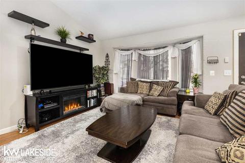23050 Piper, Eastpointe, MI 48021 photo 5