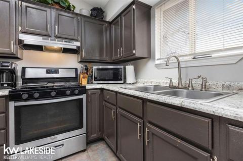 23050 Piper, Eastpointe, MI 48021 photo 7