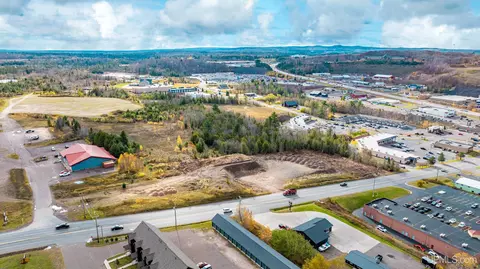 tbd W Sharon, Houghton, MI 49931