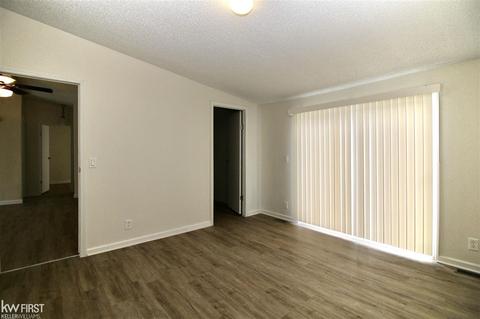 1096 Frances, Mount Morris, MI 48458 photo 12