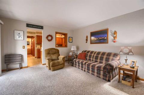 611 Fairfield Dr, Flushing, MI 48433 photo 21