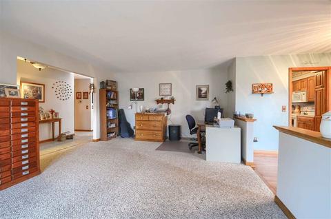 611 Fairfield Dr, Flushing, MI 48433 photo 8