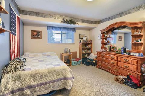 611 Fairfield Dr, Flushing, MI 48433 photo 30