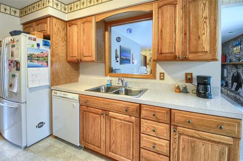 611 Fairfield Dr, Flushing, MI 48433 photo 15
