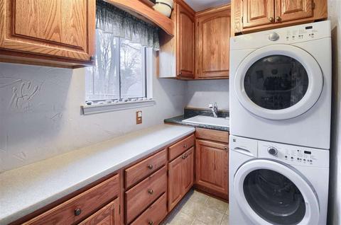 611 Fairfield Dr, Flushing, MI 48433 photo 25