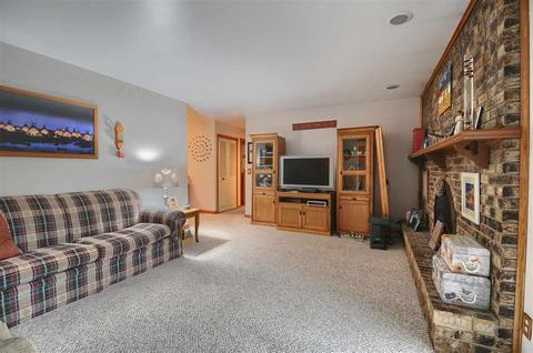 611 Fairfield Dr, Flushing, MI 48433 photo 22