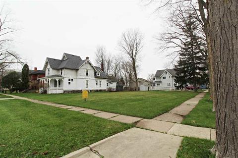 219 N Cedar, Owosso, MI 48867 photo 3