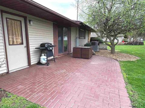 1486 Cherry Dr, Adrian, MI 49221 photo 7