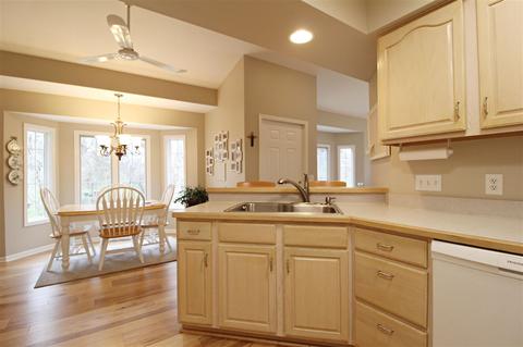 6332 Squire Lake Dr, Flushing, MI 48433 photo 10