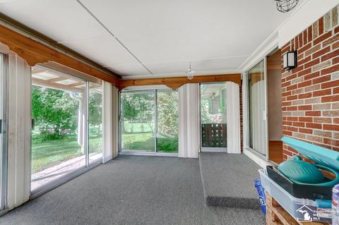 2269 Smith, Temperance, MI 48182 photo 9