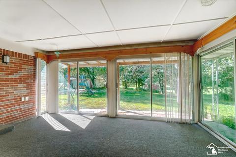 2269 Smith, Temperance, MI 48182 photo 8