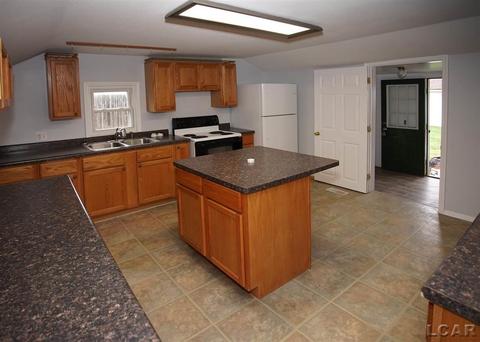 420 River St, Adrian, MI 49221 photo 10