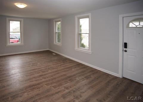 420 River St, Adrian, MI 49221 photo 2