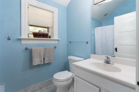35 Fisher Rd, Grosse Pointe, MI 48230 photo 28