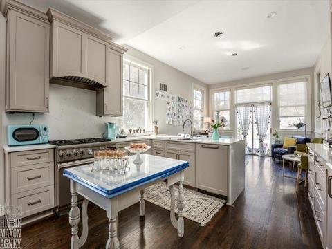35 Fisher Rd, Grosse Pointe, MI 48230 photo 5