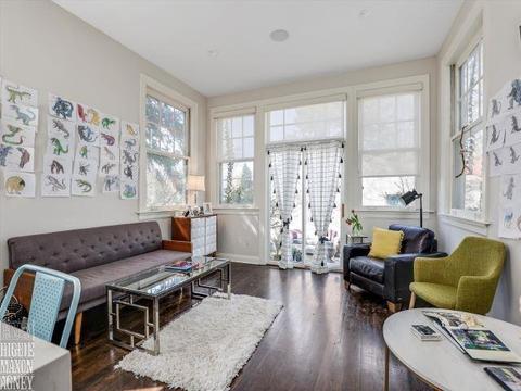 35 Fisher Rd, Grosse Pointe, MI 48230 photo 9